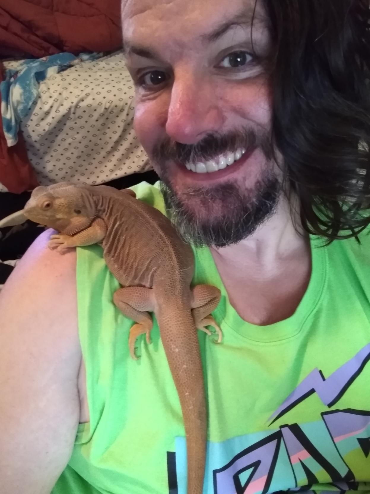 Selfie of myself with Sunshine on my shoulder